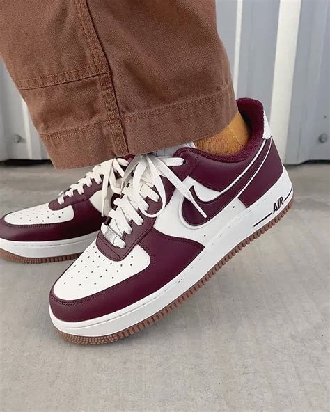 Nike Air Force 1 '07 LV8 sneakers for Men 